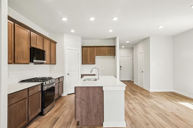 312 Sun Harvest Drive, Royse City, TX 75189