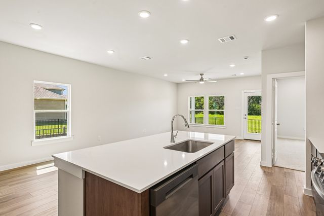 312 Sun Harvest Drive, Royse City, TX 75189