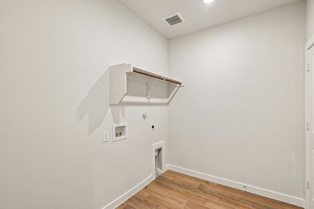 312 Sun Harvest Drive, Royse City, TX 75189
