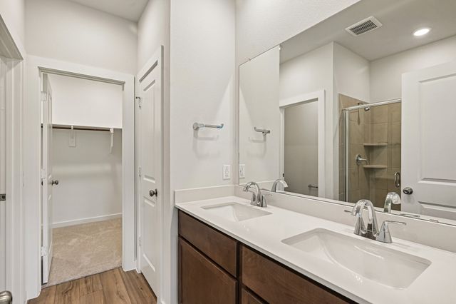 312 Sun Harvest Drive, Royse City, TX 75189