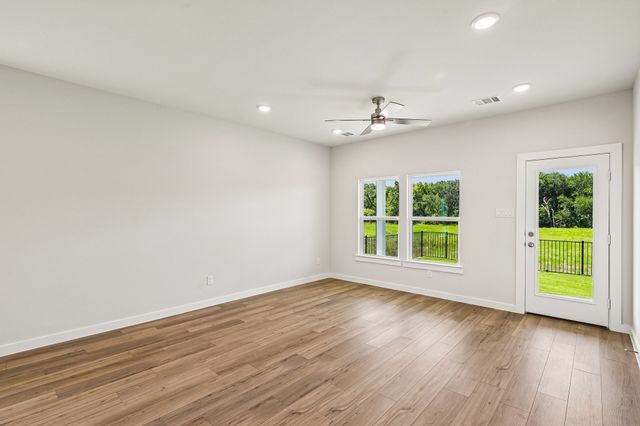 312 Sun Harvest Drive, Royse City, TX 75189