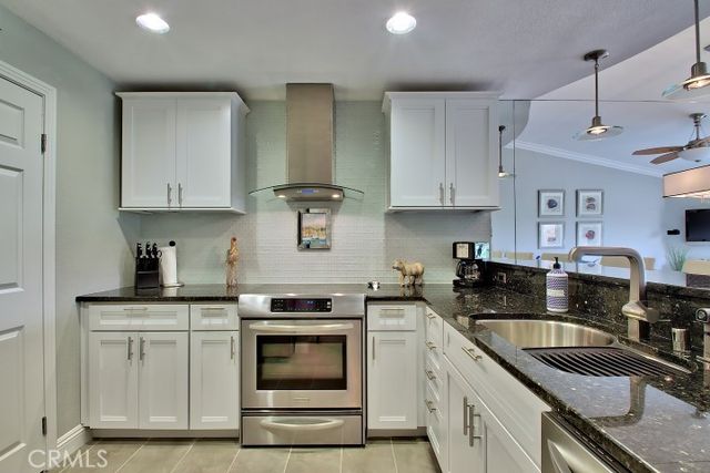 350 Villa Point, Newport Beach, CA 92660