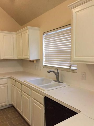 2127 Dover Drive, Carrollton, TX 75006