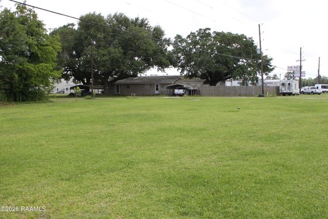 7207 Johnston Street, Lafayette, LA 70503