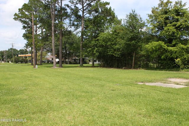 7207 Johnston Street, Lafayette, LA 70503