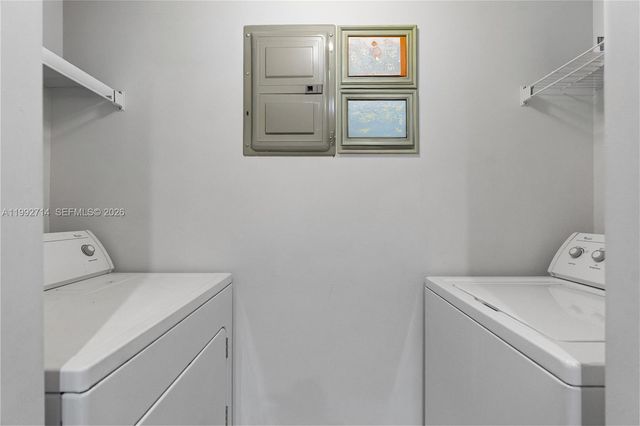 17100 N Bay Rd 1301, Sunny Isles Beach, FL 33160