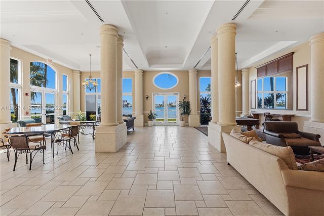 17100 N Bay Rd 1301, Sunny Isles Beach, FL 33160