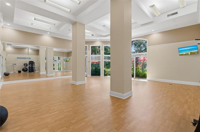 17100 N Bay Rd 1301, Sunny Isles Beach, FL 33160