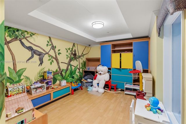 17100 N Bay Rd 1301, Sunny Isles Beach, FL 33160