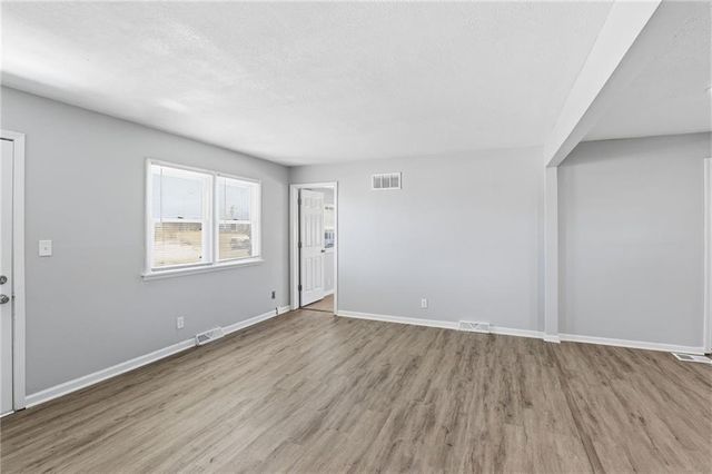 3431 N 39th Street, Kansas City, KS 66104