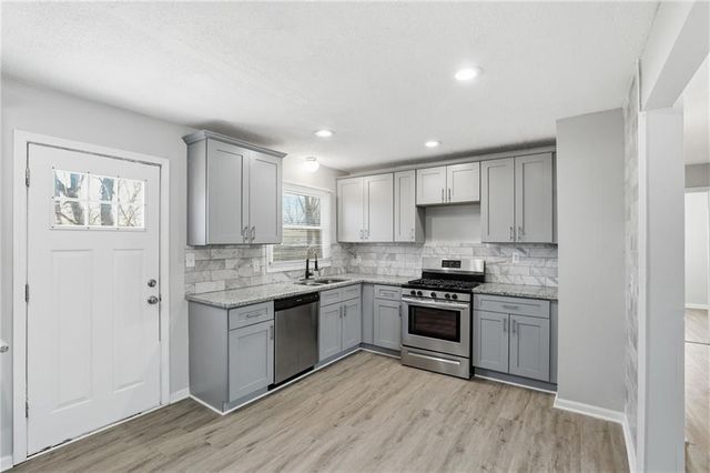 3431 N 39th Street, Kansas City, KS 66104