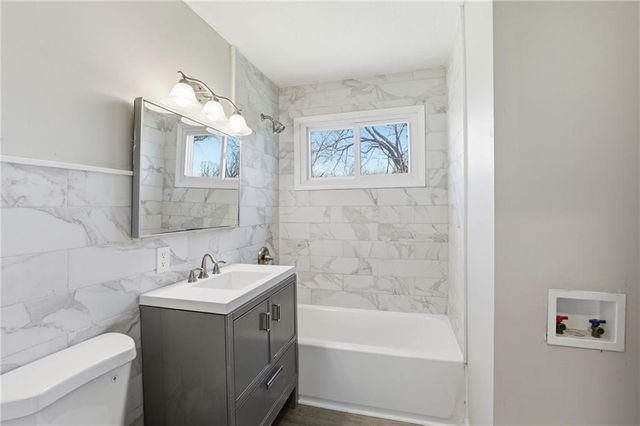 3431 N 39th Street, Kansas City, KS 66104