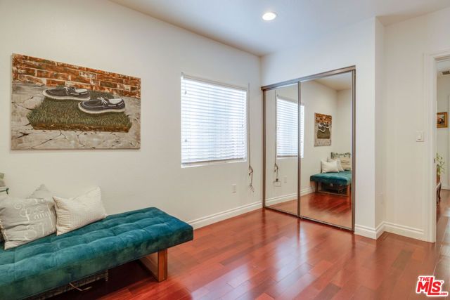 1245 S Muirfield Road, Los Angeles, CA 90019