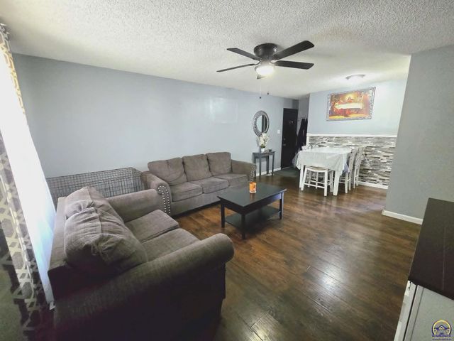 3112 SE Michigan AVE, Topeka, KS 66605