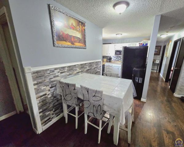 3112 SE Michigan AVE, Topeka, KS 66605