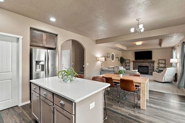 4814 N Emerald Ln, Spokane, WA 99212