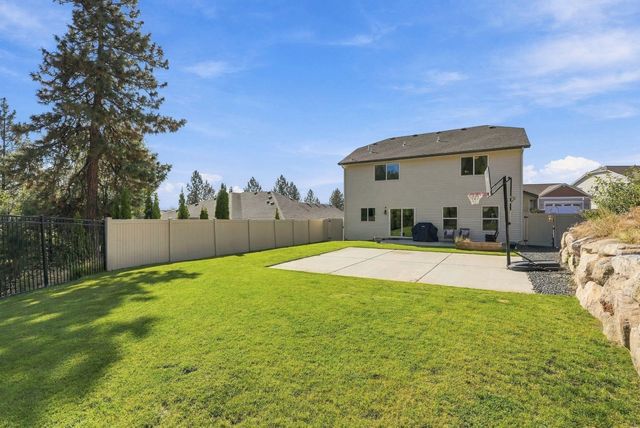 4814 N Emerald Ln, Spokane, WA 99212