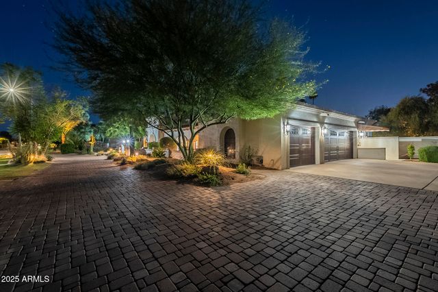 7471 E NORTHERN Avenue, Scottsdale, AZ 85258