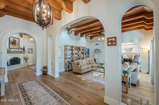 7471 E NORTHERN Avenue, Scottsdale, AZ 85258