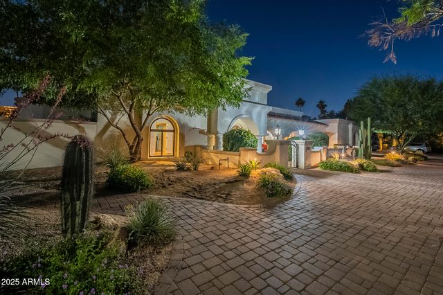 7471 E NORTHERN Avenue, Scottsdale, AZ 85258