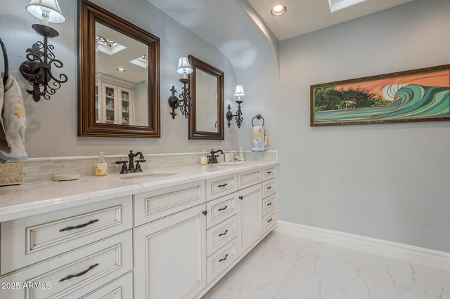 7471 E NORTHERN Avenue, Scottsdale, AZ 85258