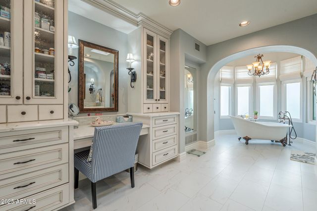 7471 E NORTHERN Avenue, Scottsdale, AZ 85258