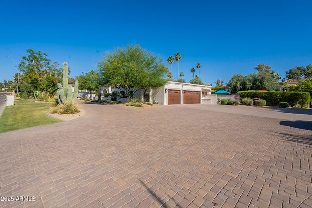 7471 E NORTHERN Avenue, Scottsdale, AZ 85258