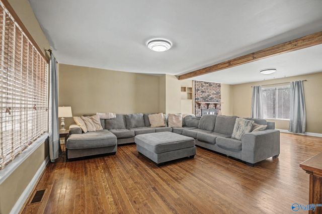 2811 Barcody Road SE, Huntsville, AL 35801