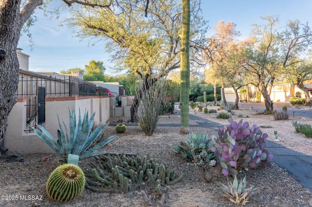 2771 N Camino Valle Verde, Tucson, AZ 85715