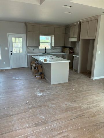 3049 Rio Red Circle Road, Edinburg, TX 78541