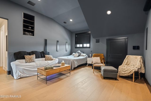 107 Pondside Drive, Lafayette, LA 70503