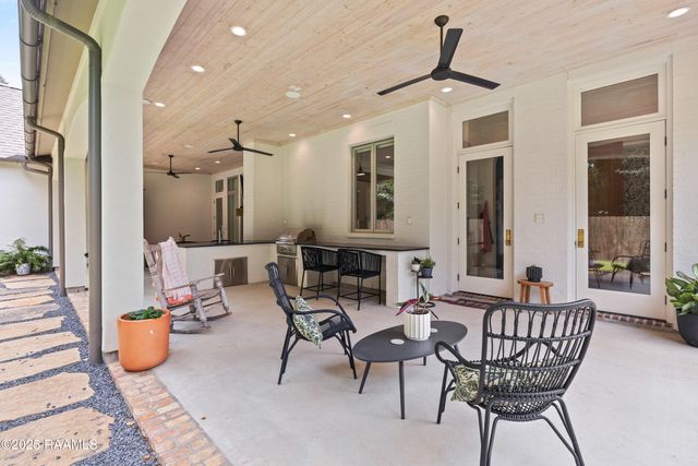 107 Pondside Drive, Lafayette, LA 70503