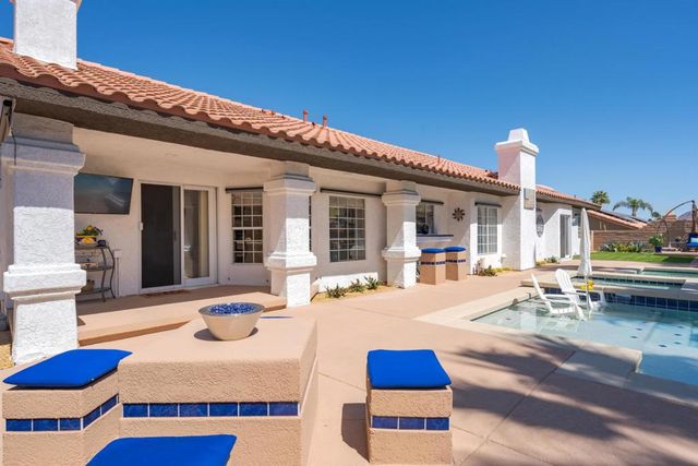 73095 Deer Grass Drive, Palm Desert, CA 92260