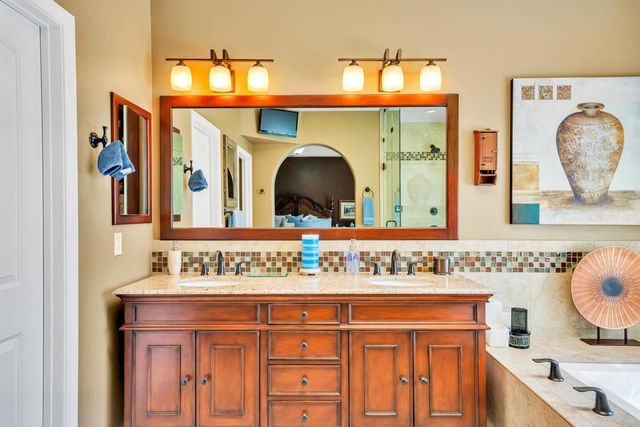 73095 Deer Grass Drive, Palm Desert, CA 92260