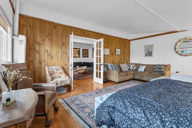 883 Lighthouse Avenue, Monterey, CA 93940