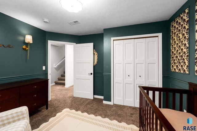 612 Legendary Dr Drive, Harrisburg, SD 57032