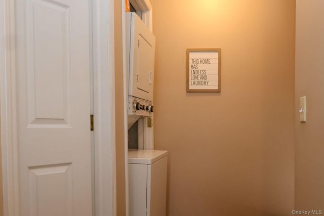 2040 State Route 17k 1, Montgomery, NY 12549