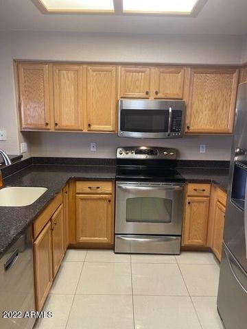 4911 W Wahalla Lane, Glendale, AZ 85308