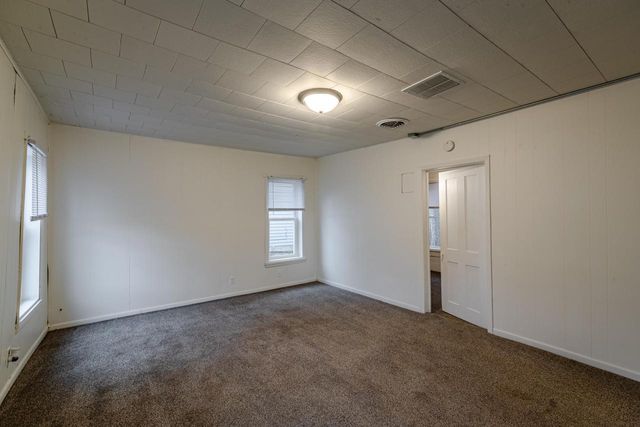 802 Charles STREET, La Crosse, WI 54603