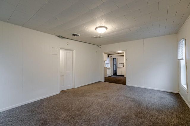 802 Charles STREET, La Crosse, WI 54603