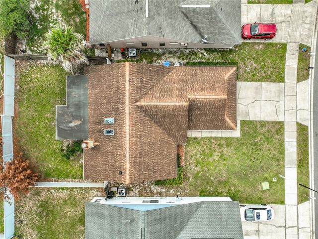 1050 ABELL CIRCLE, Oviedo, FL 32765