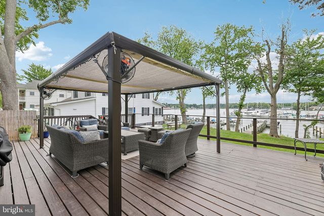 222 BAR HARBOR RD, Pasadena, MD 21122