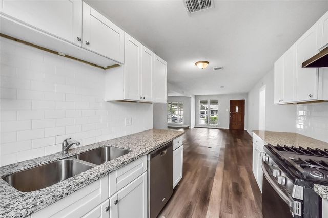 10987 Fairland Drive, Houston, TX 77051