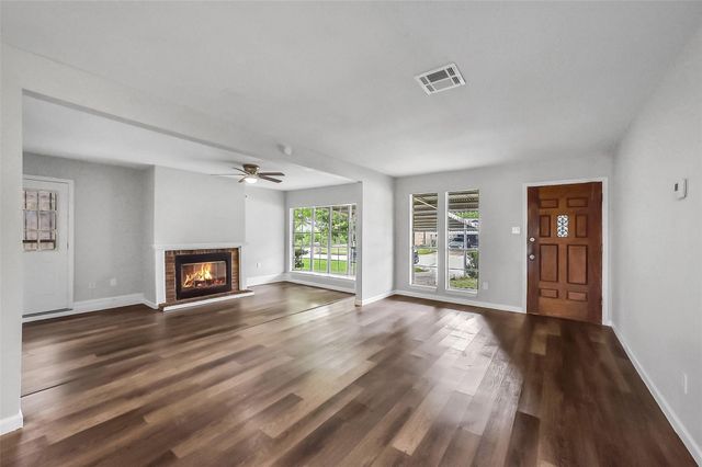 10987 Fairland Drive, Houston, TX 77051