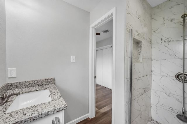 10987 Fairland Drive, Houston, TX 77051