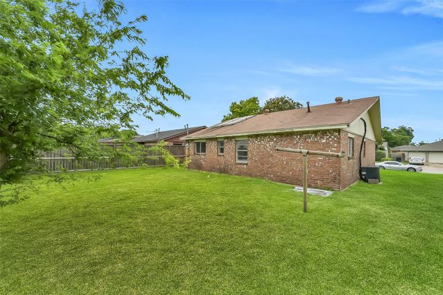 10987 Fairland Drive, Houston, TX 77051