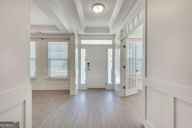 6809 Benjamin Drive, Flowery Branch, GA 30542