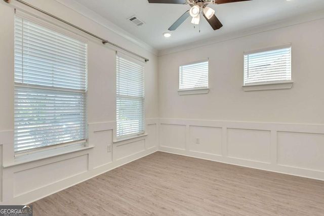 6809 Benjamin Drive, Flowery Branch, GA 30542