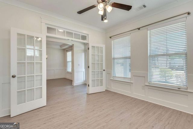 6809 Benjamin Drive, Flowery Branch, GA 30542