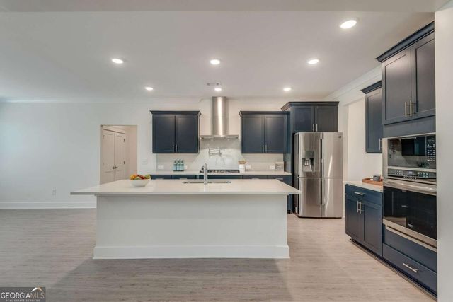 6809 Benjamin Drive, Flowery Branch, GA 30542